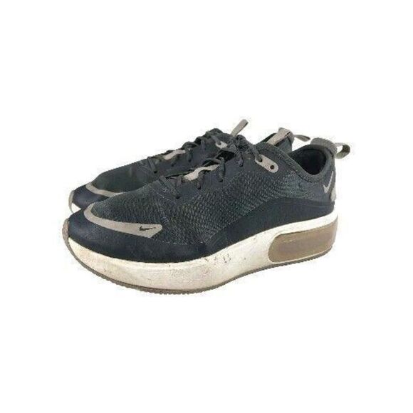 Nike Air Max Dia Low Top Womens Sneakers US 10.5 Running Shoes Black White - Picture 1 of 12